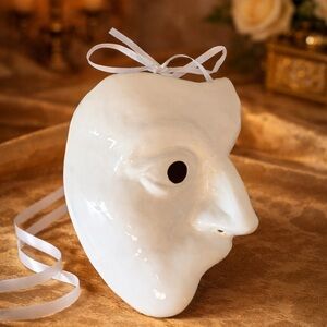 Phantom of the Opera Mask Vintage 1981 Theater Souvenir Plastic Costume Mask